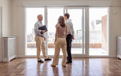 Immobilienverkauf: Mit oder ohne Makler? Ein ehrlicher Kosten-Nutzen-Vergleich