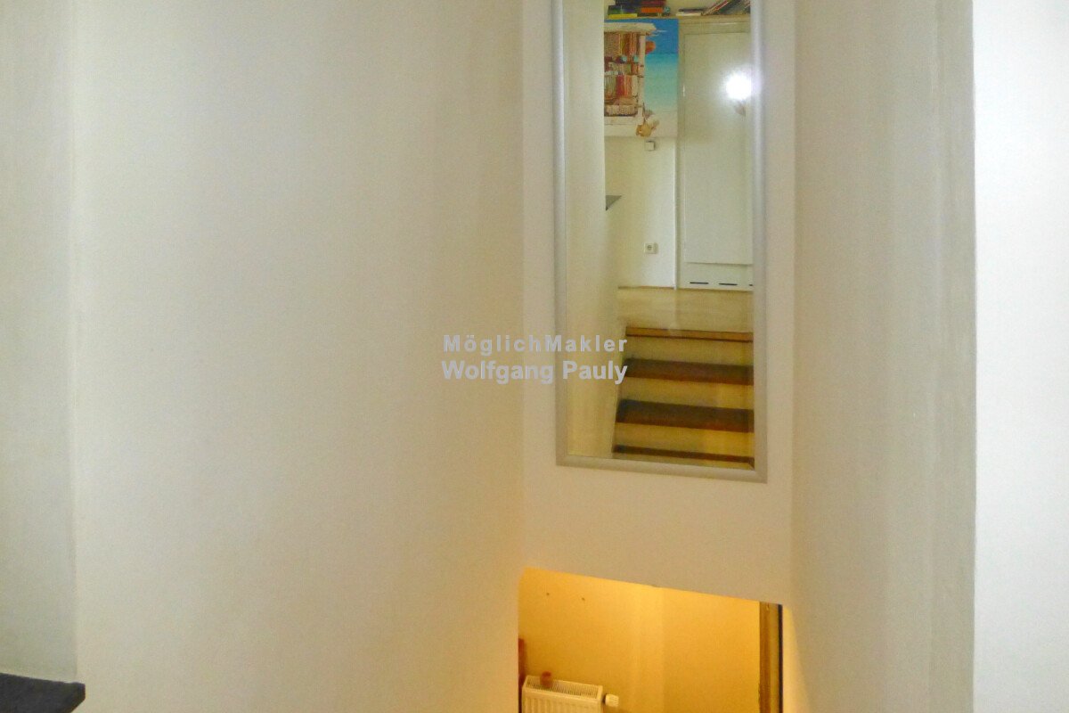Treppe zum OG