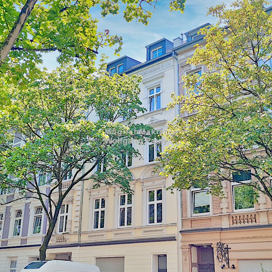 Straßenfront