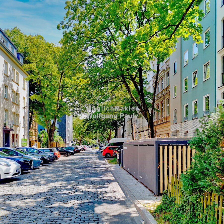 Straßenansicht