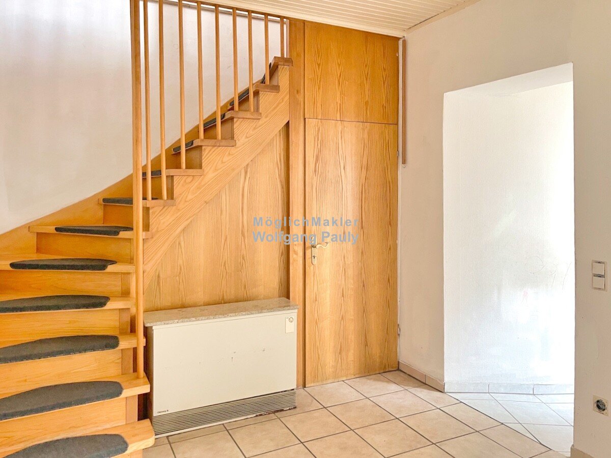 Treppe zum OG