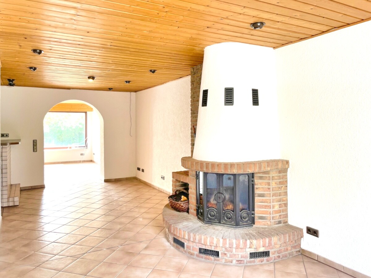 Kamin EG