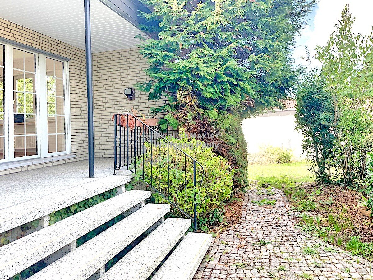 Teilans. Garten